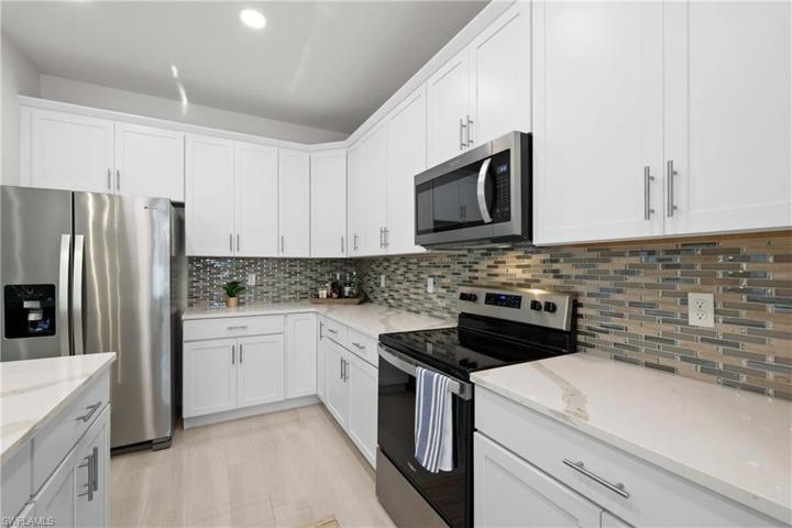 15981 Chance WAY, FORT MYERS FL 33908
