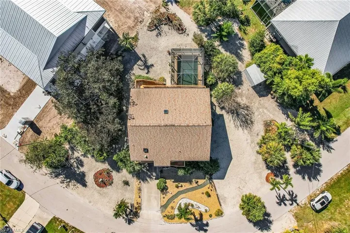 Large corner lot