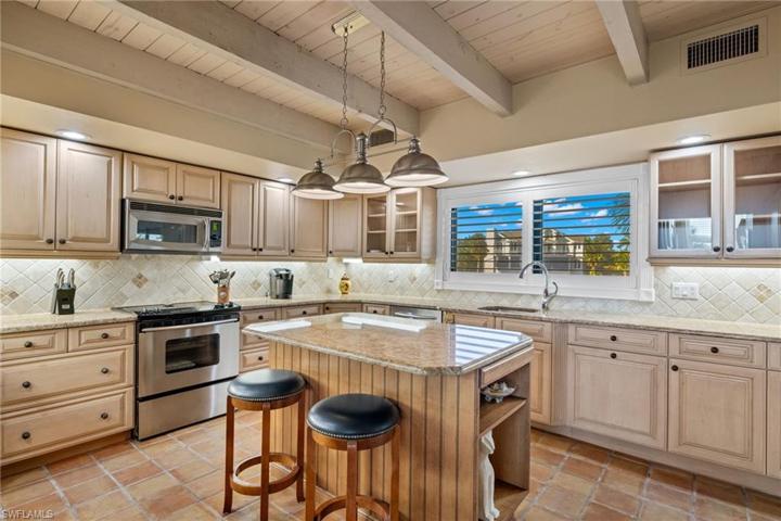 Kitchen Island