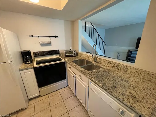 3363 Alouette Cir 2, Fort Myers, Florida 33907