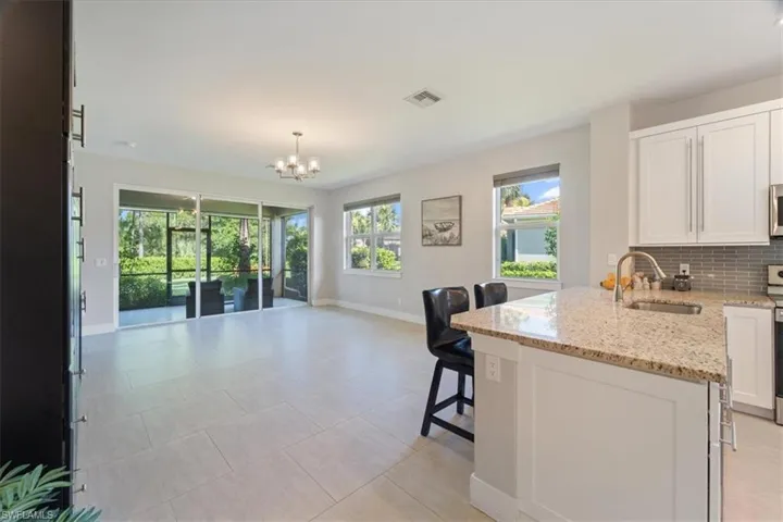 10648  Camarelle  CIR, Fort Myers, FL 33913