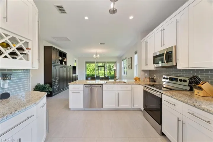 Beautiful updated kitchen w/plenty of cabinets
