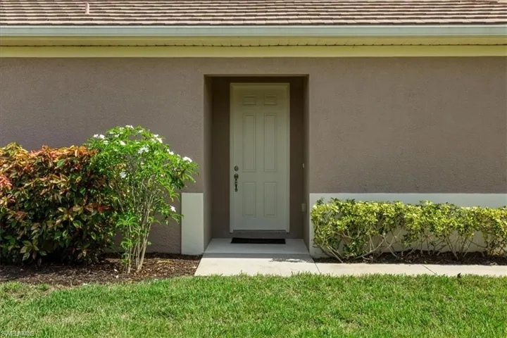 Side entry