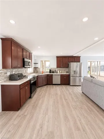 5510 Sir Walter Way, North Fort Myers, Florida 33917