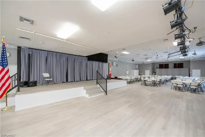 5510 Sir Walter Way, North Fort Myers, Florida 33917