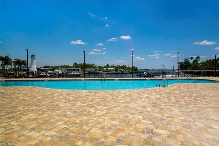 5510 Sir Walter Way, North Fort Myers, Florida 33917
