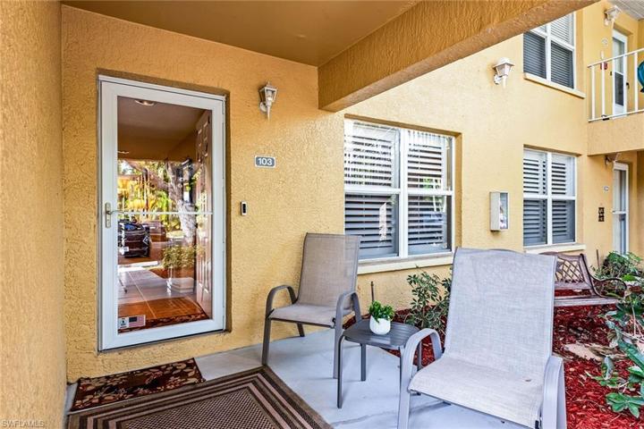 1290  Yesica Ann  CIR, Naples, FL 34110