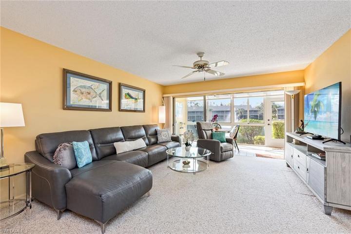 1290  Yesica Ann  CIR, Naples, FL 34110