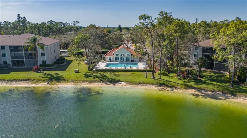 5724 Deauville Cir H107, Naples, Florida 34112