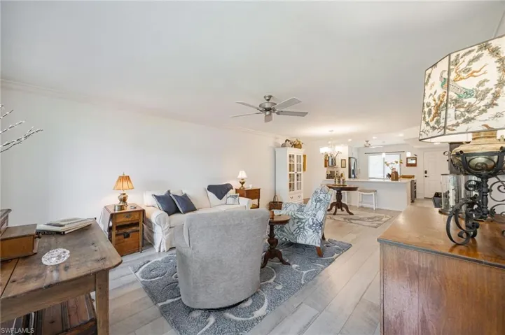 5724 Deauville Cir H107, Naples, Florida 34112