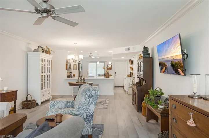 5724 Deauville Cir H107, Naples, Florida 34112
