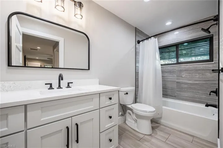 15630 Roberts Ln, Fort Myers, Florida 33908