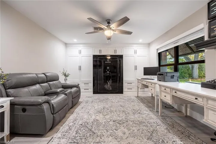 15630 Roberts Ln, Fort Myers, Florida 33908