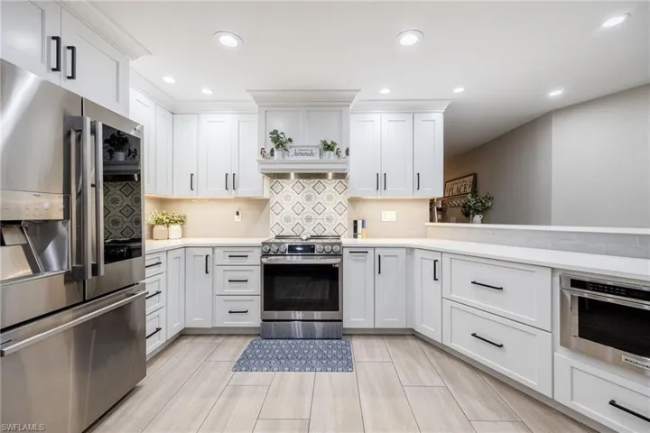 15630 Roberts Ln, Fort Myers, Florida 33908