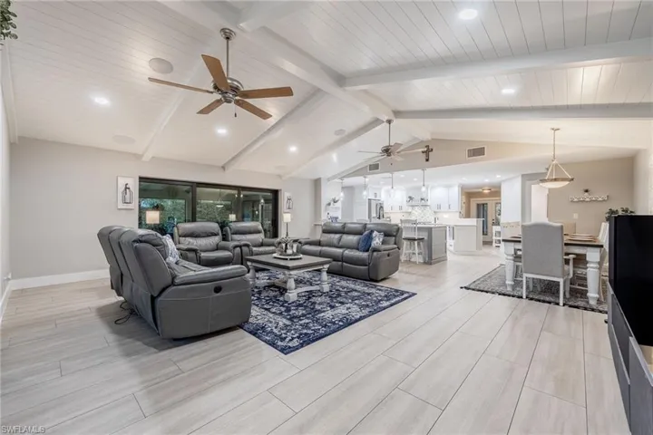 15630 Roberts Ln, Fort Myers, Florida 33908