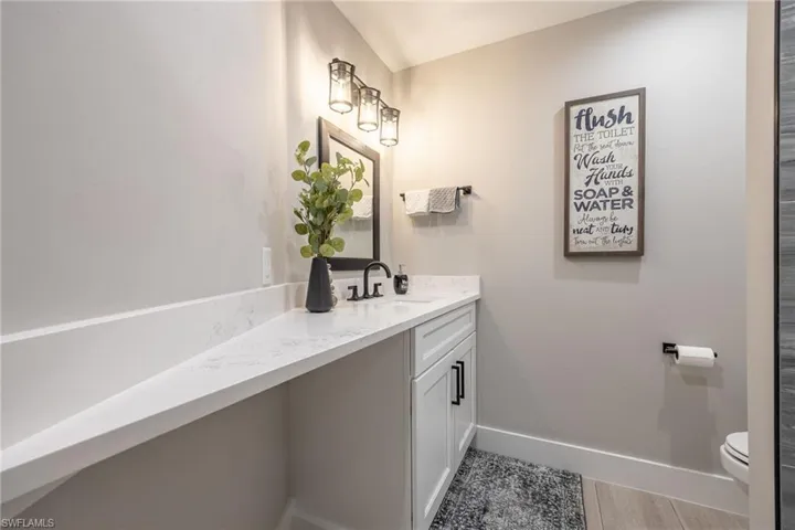 15630 Roberts Ln, Fort Myers, Florida 33908
