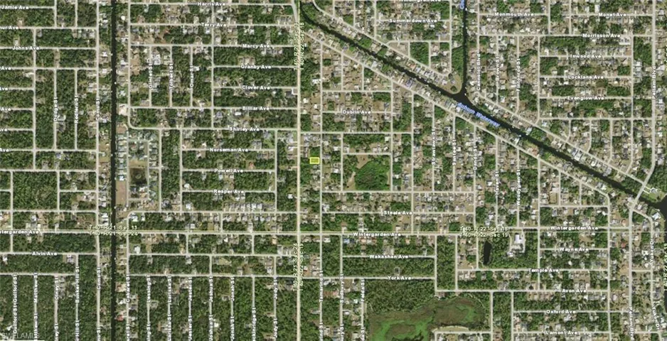 Aerial Map. Displaying the property's location within its surrounding area