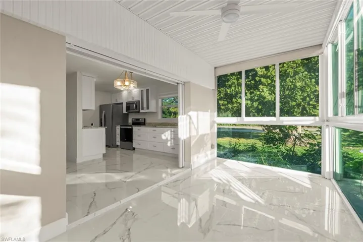 Lanai off Kitchen/Dining