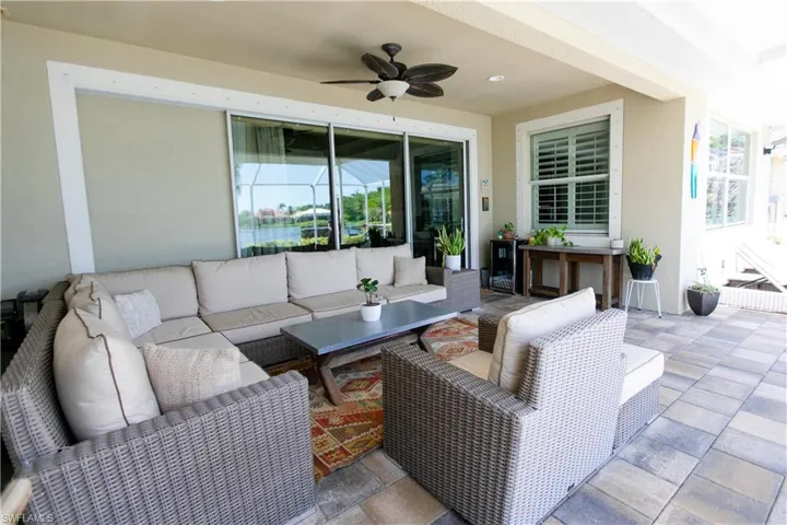 Lanai, featuring outdoor lounge area and ceiling fan