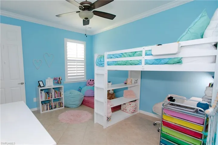 2604 Stonyhill Ct, Cape Coral, Florida 33991