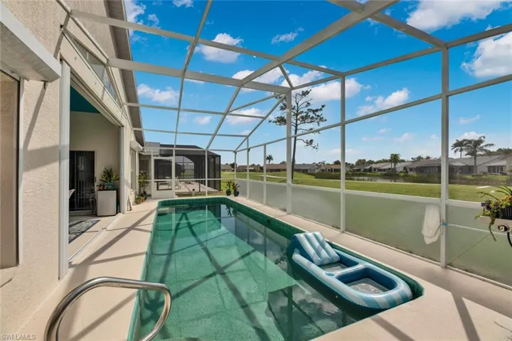 3875  Sabal Springs  BLVD, North Fort Myers, FL 33917