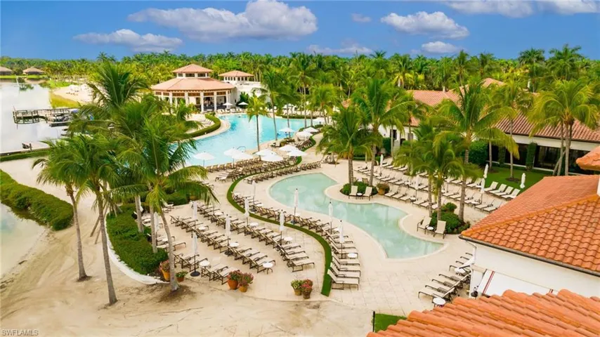 10733 Mirasol Dr 311, Miromar Lakes, Florida 33913