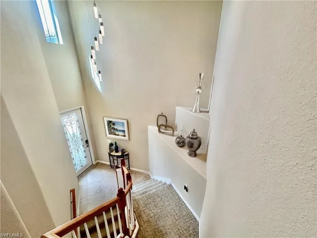 9123  Napoli  CT, Naples, FL 34113