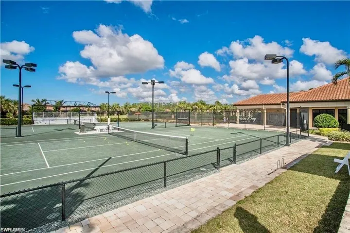 9123  Napoli  CT, Naples, FL 34113
