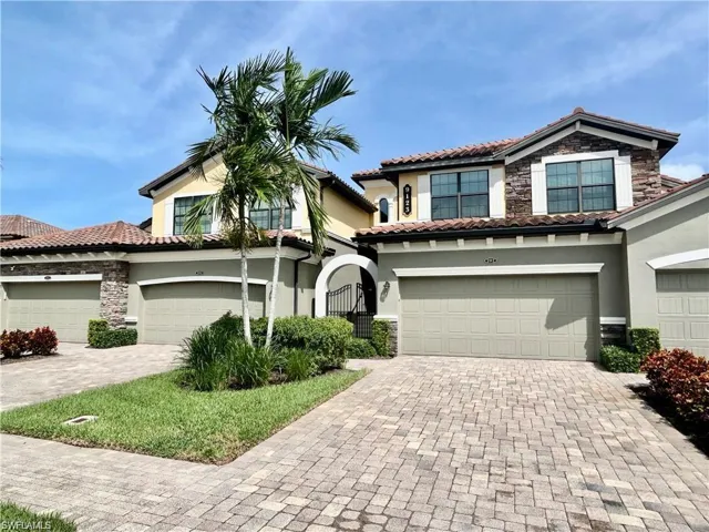 9123  Napoli  CT, Naples, FL 34113