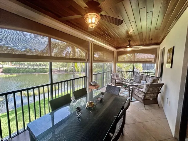 9123  Napoli  CT, Naples, FL 34113