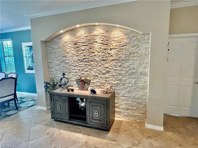 9123  Napoli  CT, Naples, FL 34113