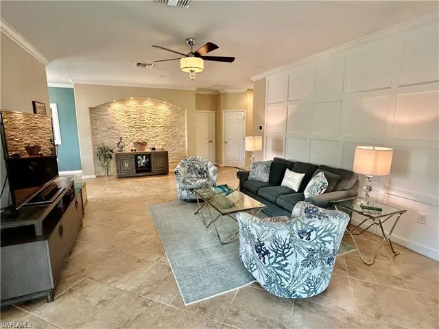 9123  Napoli  CT, Naples, FL 34113