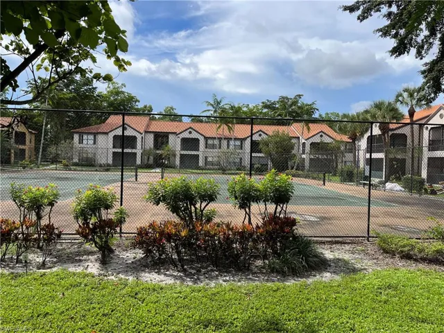 Tennis Courts