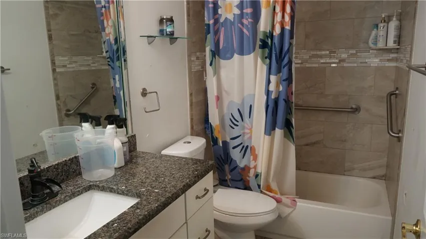 607 47th St 3, Cape Coral, Florida 33904