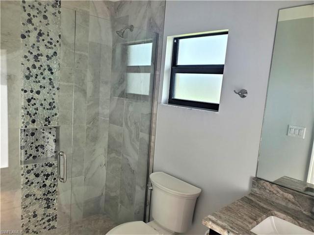 JUNIOR SUITE and POOL BATH