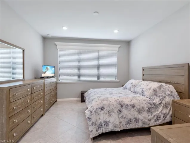 11260  Carlingford  RD, Fort Myers, FL 33913