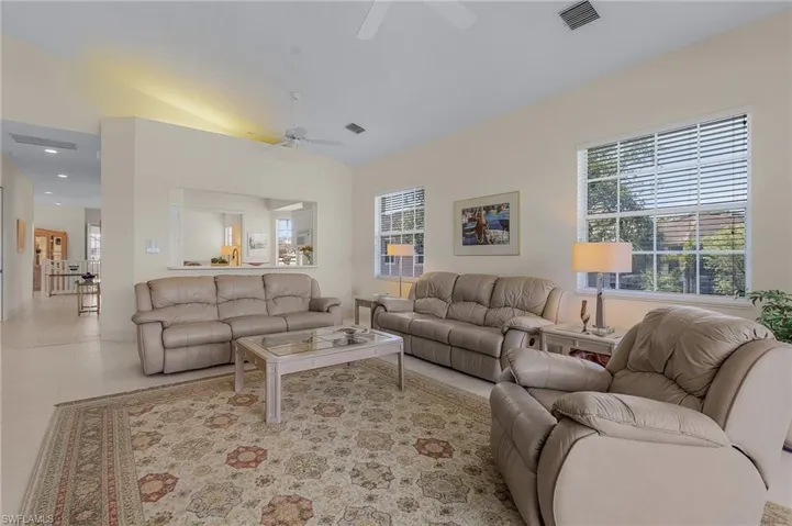 4783  Alberton  CT, Naples, FL 34105