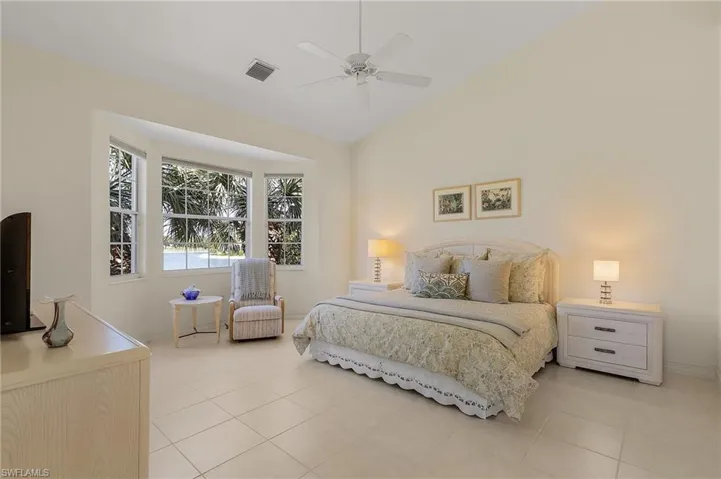 4783  Alberton  CT, Naples, FL 34105