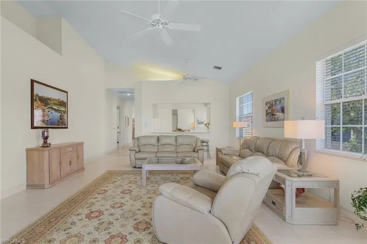 4783  Alberton  CT, Naples, FL 34105