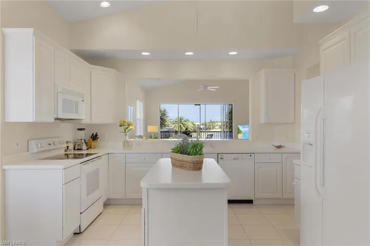 4783  Alberton  CT, Naples, FL 34105