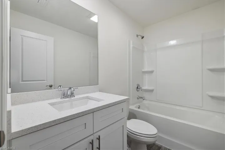 1800 NW 12th  ST, Cape Coral, FL 33993