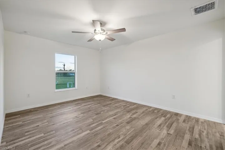 1800 NW 12th  ST, Cape Coral, FL 33993