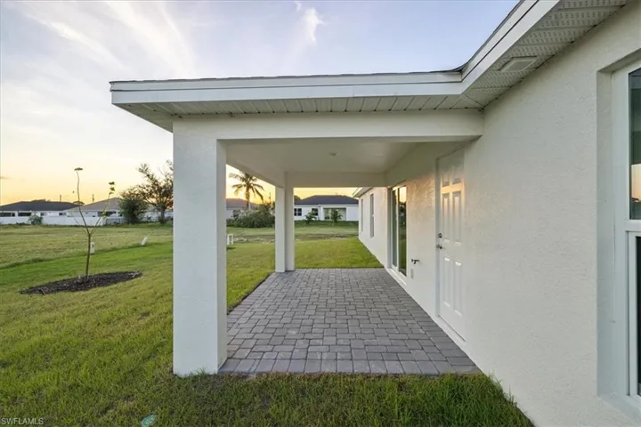 1800 NW 12th  ST, Cape Coral, FL 33993