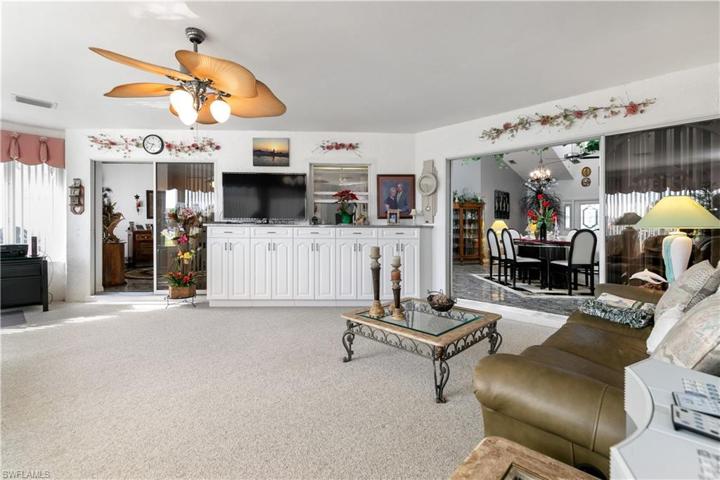 3835  Sabal Springs  BLVD, North Fort Myers, FL 33917