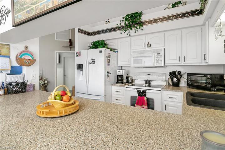 3835  Sabal Springs  BLVD, North Fort Myers, FL 33917