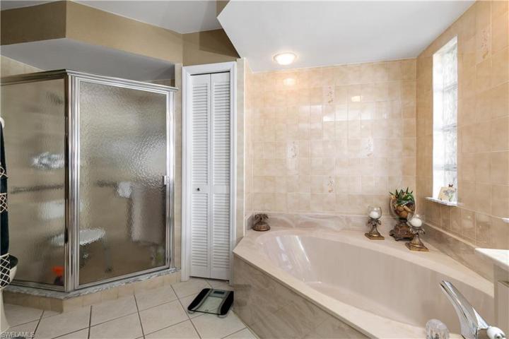 3835  Sabal Springs  BLVD, North Fort Myers, FL 33917