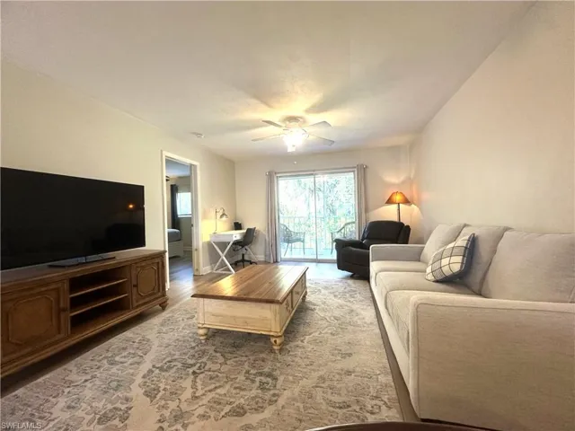 2375 Naples Trace Cir 7, Naples, Florida 34109