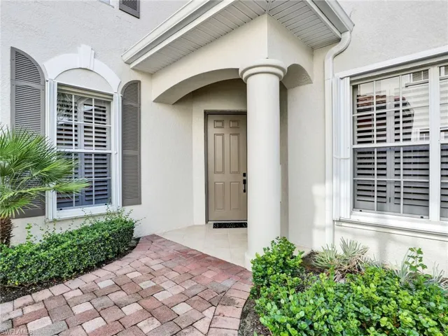 12839  Carrington  CIR, Naples, FL 34105