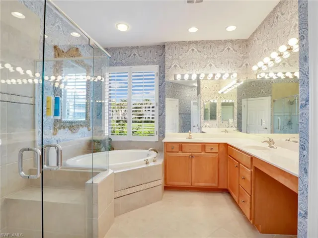 12839  Carrington  CIR, Naples, FL 34105