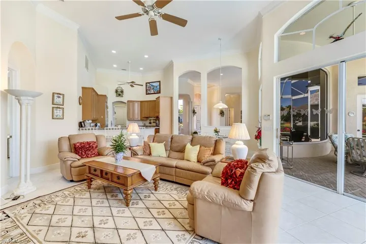 11142  Harbour Estates  CIR, Fort Myers, FL 33908